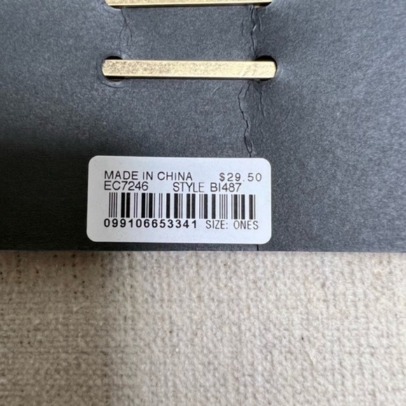 ❤️ J. CREW Seashell Bobby Pins Set of 4 - Picture 5 of 7